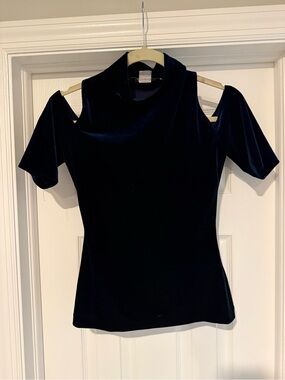 Necessary‎ Objects Navy Velvet Cold-Shoulder Mock Neck Top size XS